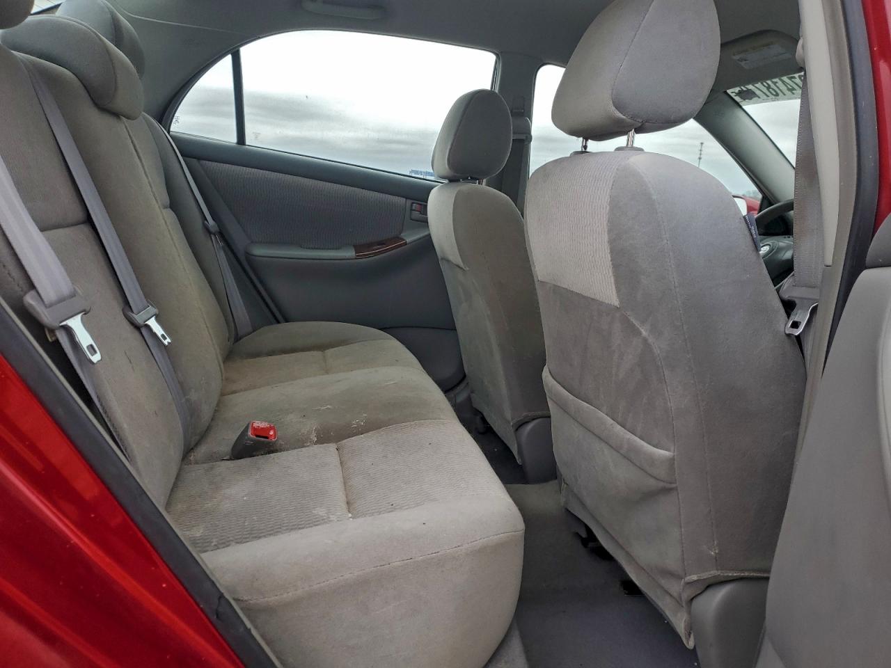 Toyota Corolla Ce Image 8