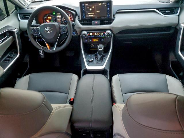 Toyota RAV4 Xle Premium Image 5