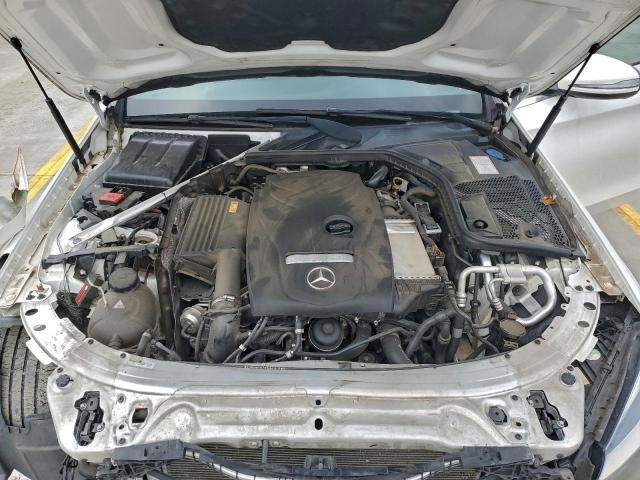 Mercedes-Benz C-Class 300 Image 8