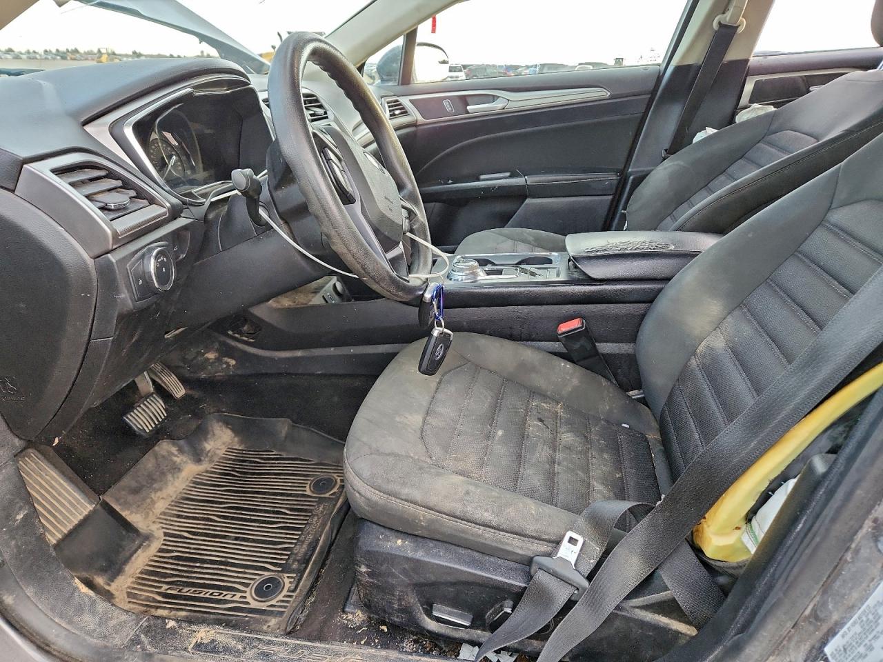 Ford Fusion Se Image 4