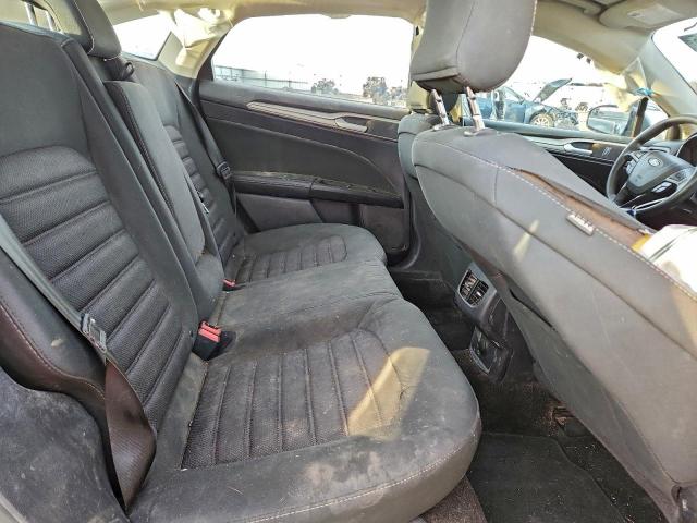 Ford Fusion Se Image 10