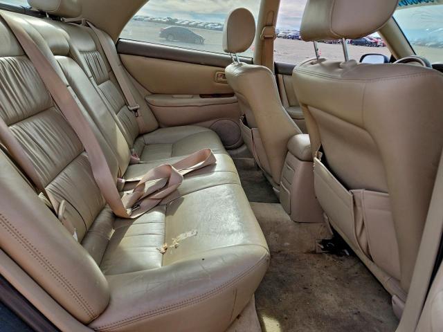 Lexus Es 300 Image 10