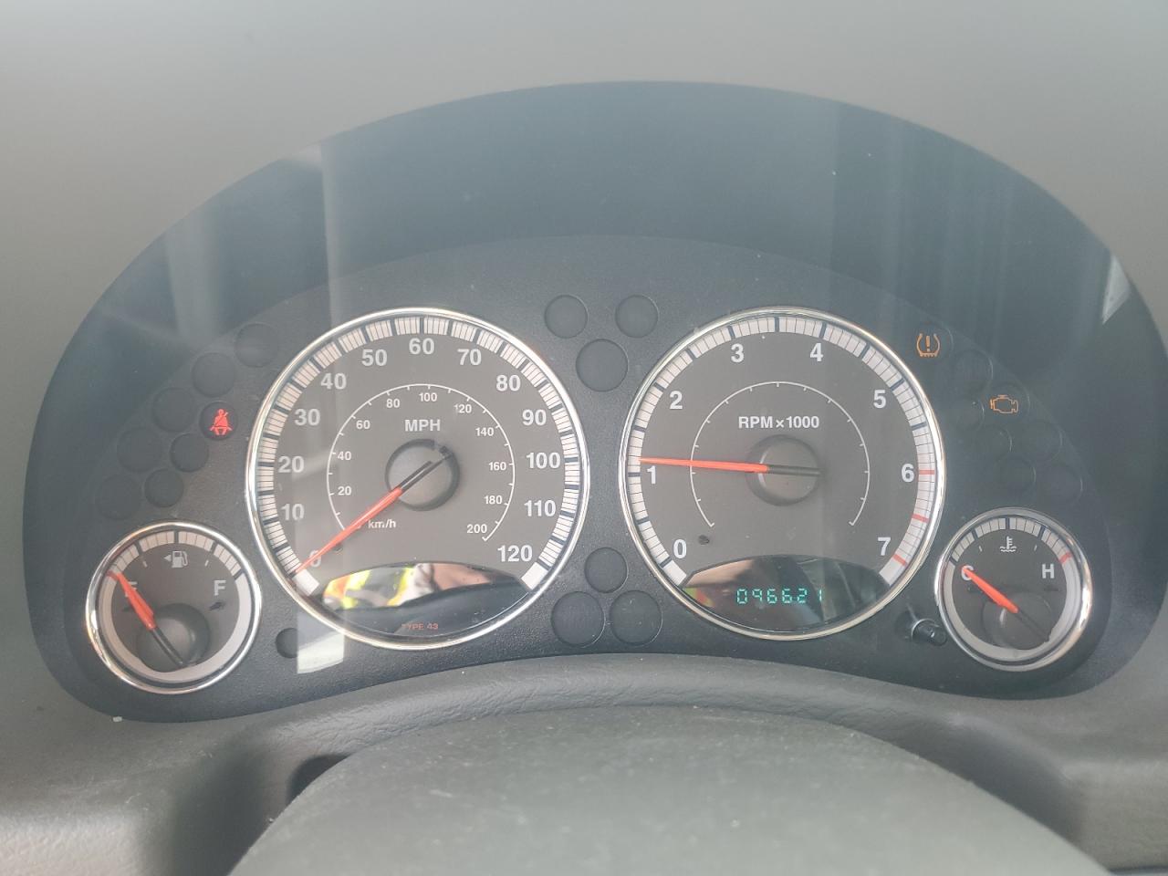 Jeep Liberty Limited Image 5