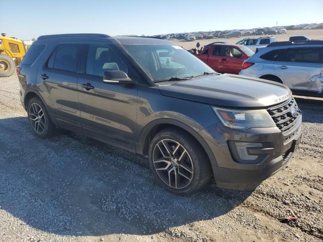 Ford Explorer Sport Image 13