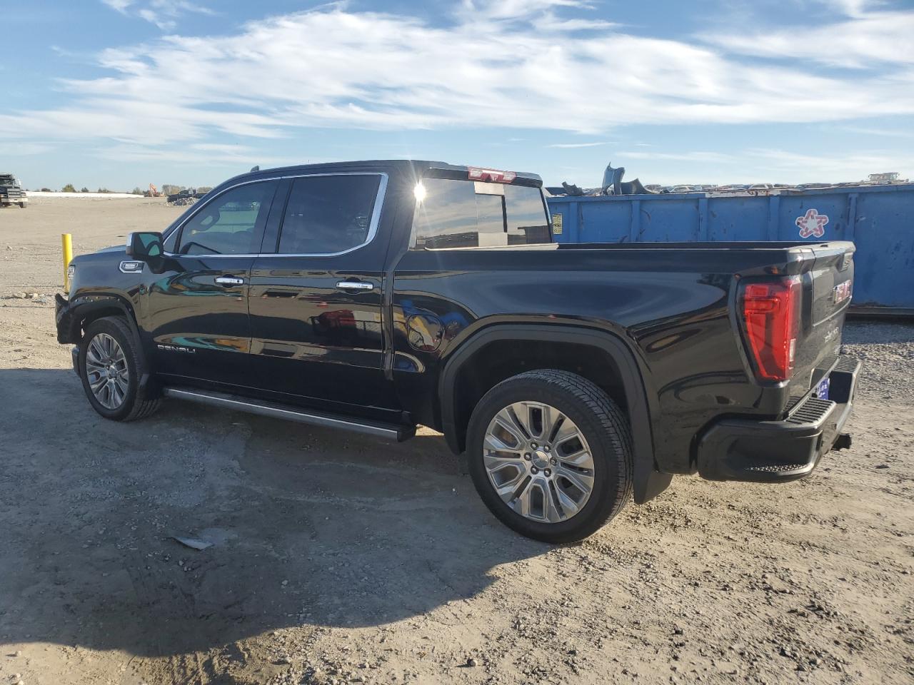 GMC Sierra K1500 Denali Image 10