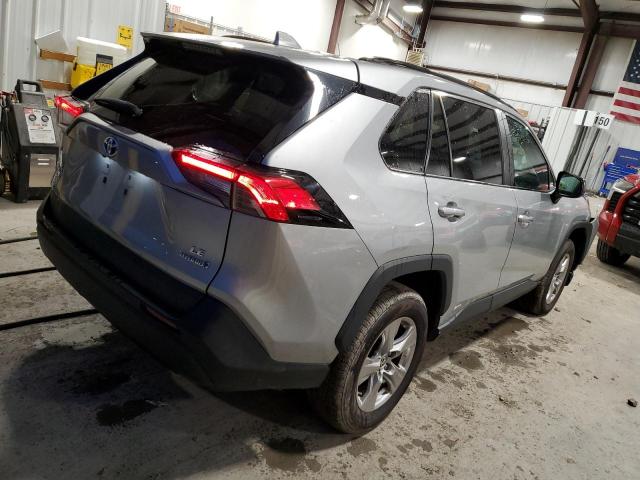 Toyota RAV4 Le Image 4