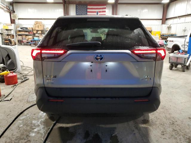 Toyota RAV4 Le Image 2