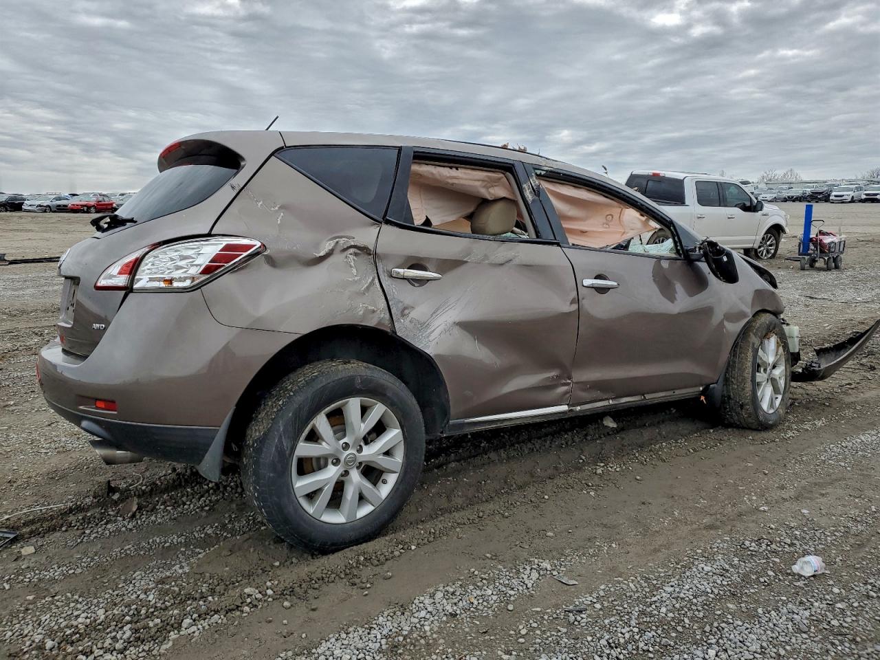 Nissan Murano S Image 13