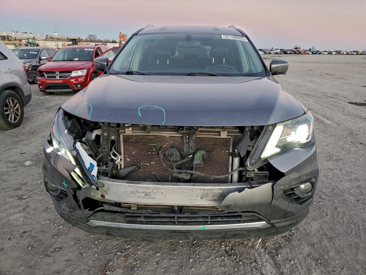 Nissan Pathfinder Sl Image 5