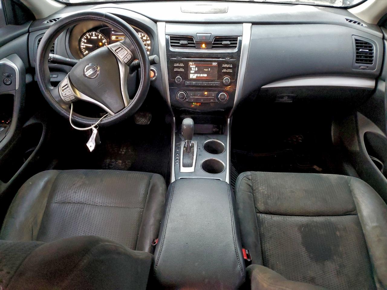 Nissan Altima 2.5 Image 11