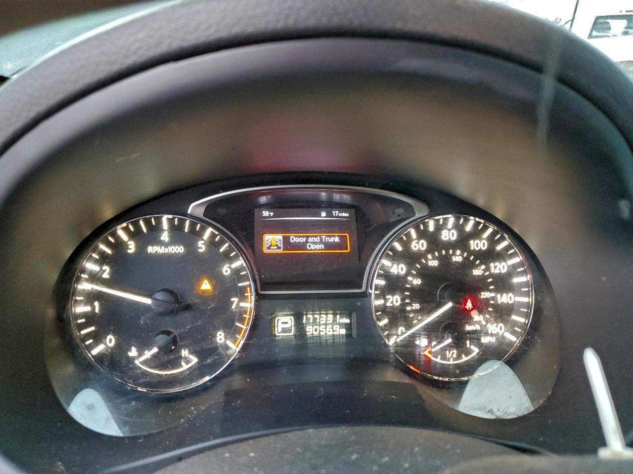 Nissan Altima 2.5 Image 8