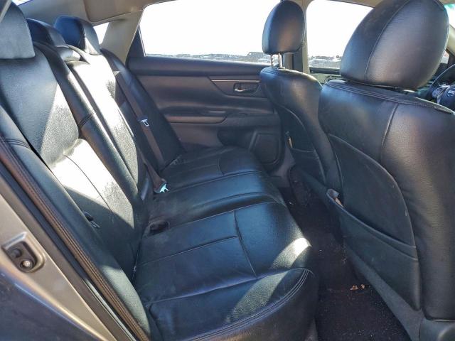 Nissan Altima 2.5 Image 4