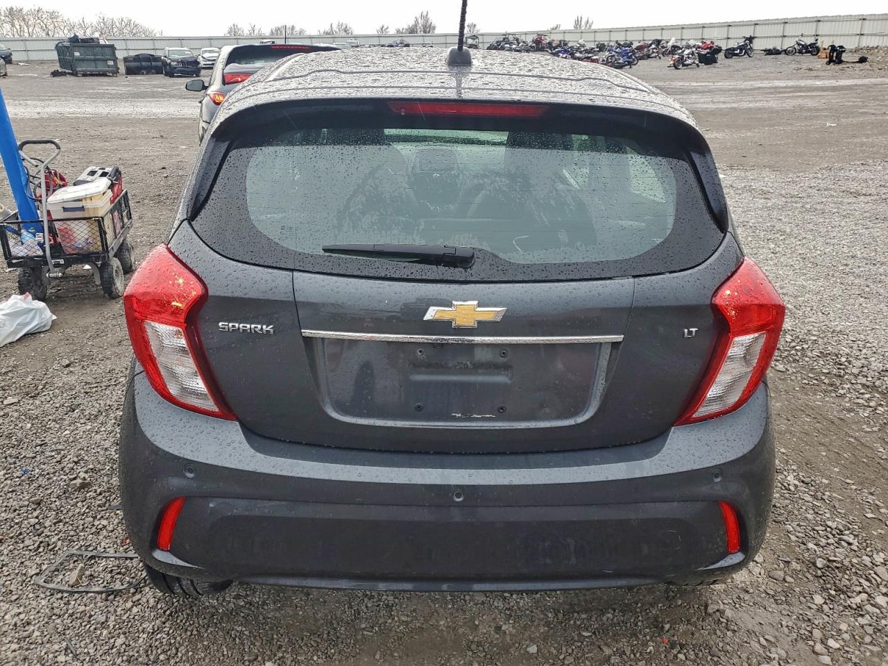 Chevrolet Spark 2lt Image 8