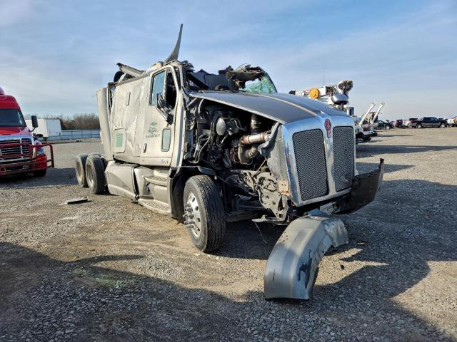  Salvage Kenworth T700 Hood