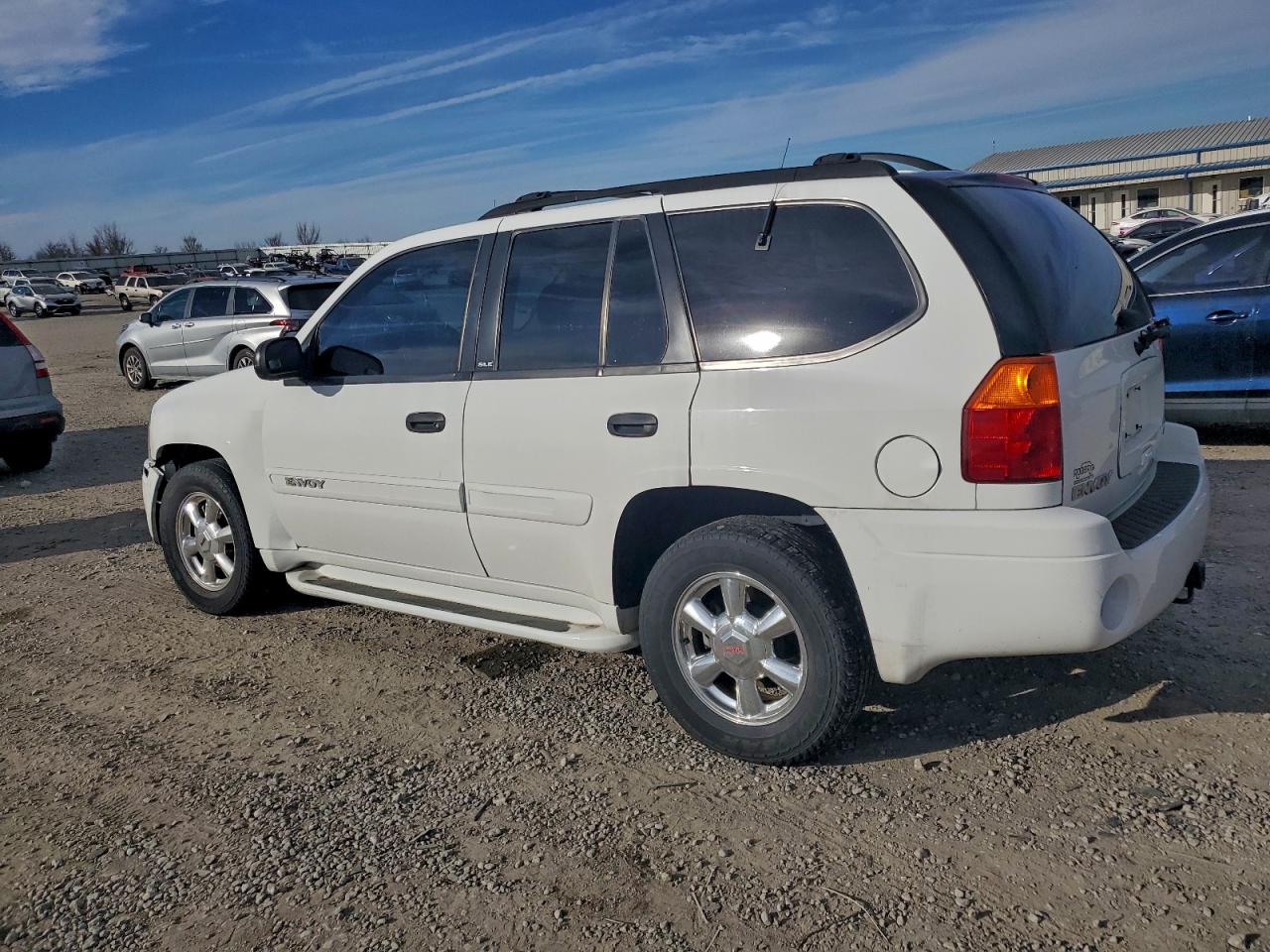 GMC Envoy Image 3
