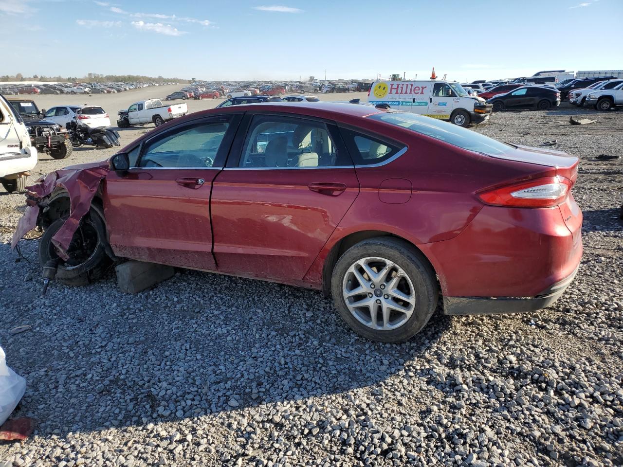 Ford Fusion S Image 4