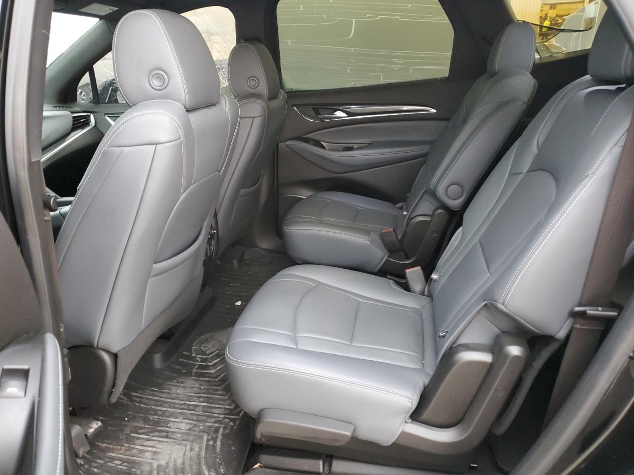 Buick Enclave Premium Image 10