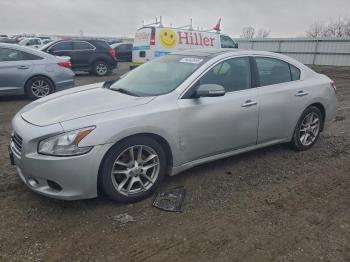  Salvage Nissan Maxima