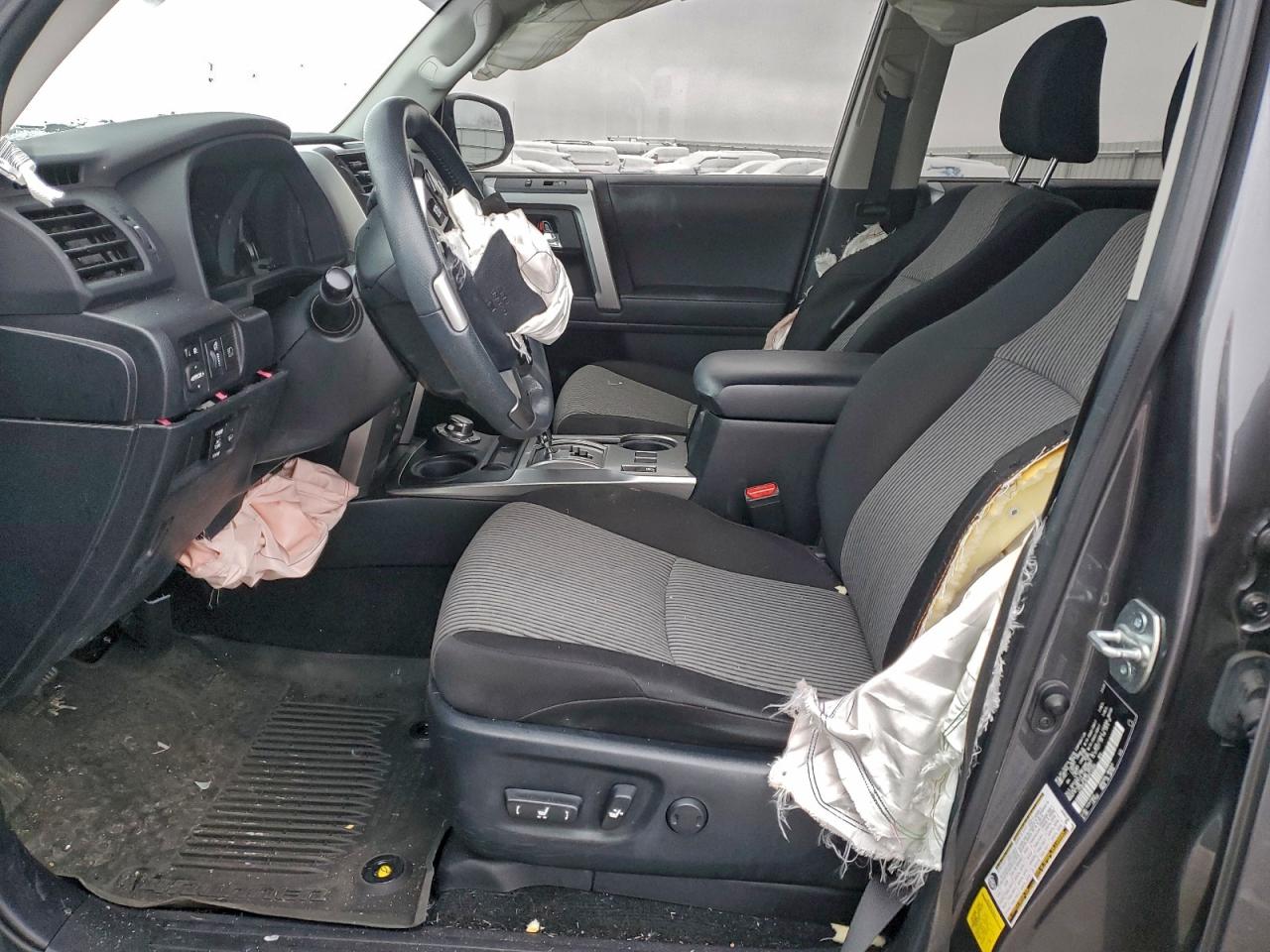 Toyota 4Runner Sr5/sr5 Premium Image 7