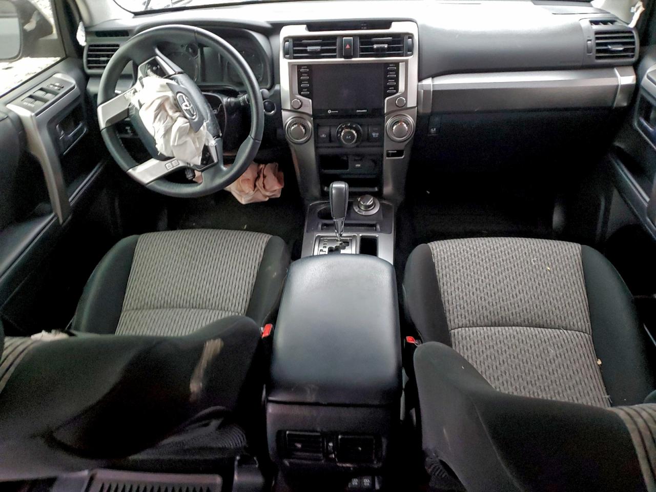 Toyota 4Runner Sr5/sr5 Premium Image 6