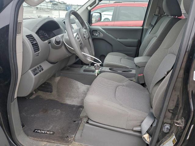 Nissan Frontier S Image 2