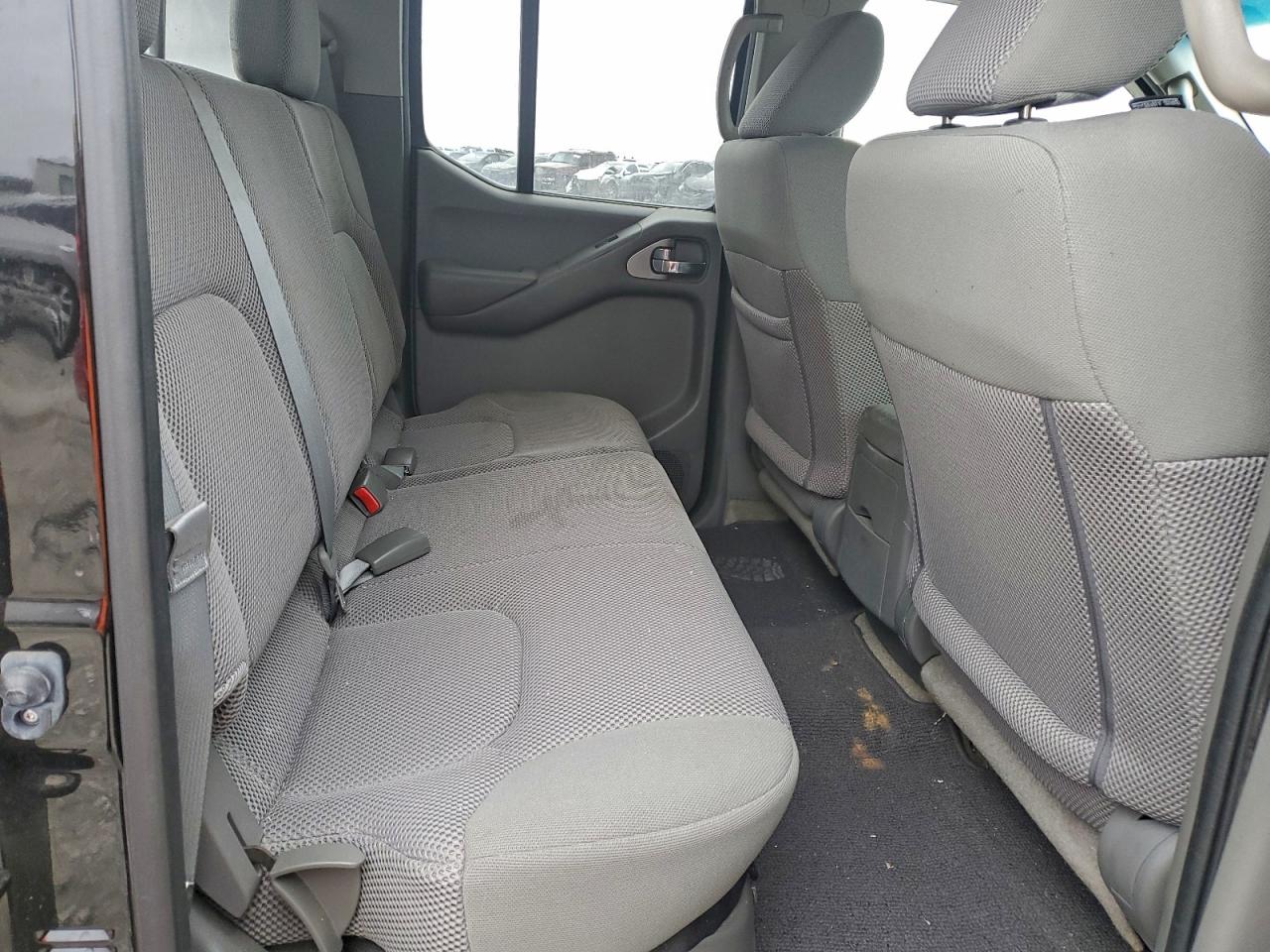 Nissan Frontier S Image 4