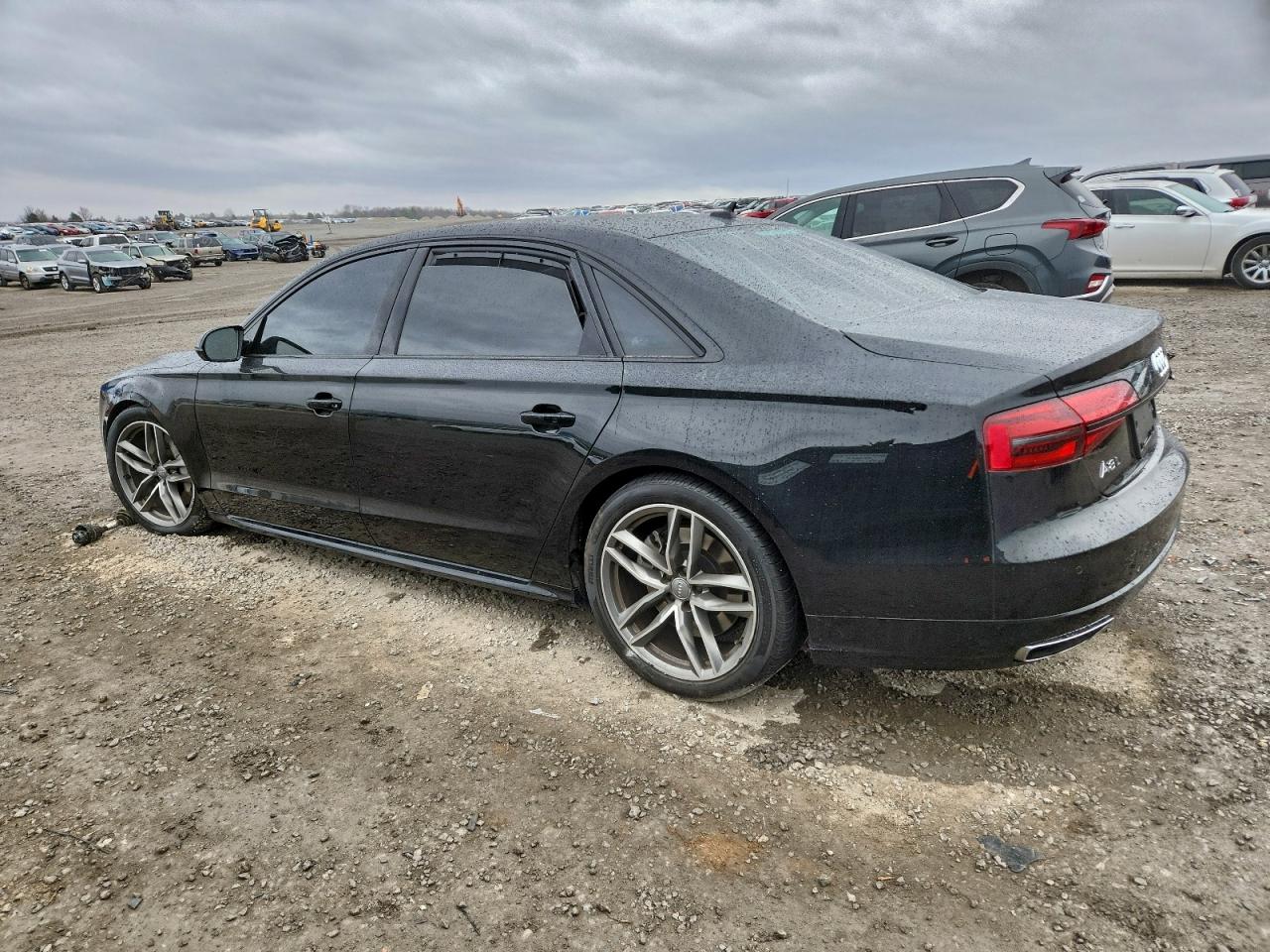 Audi A8 L Quattro Image 2