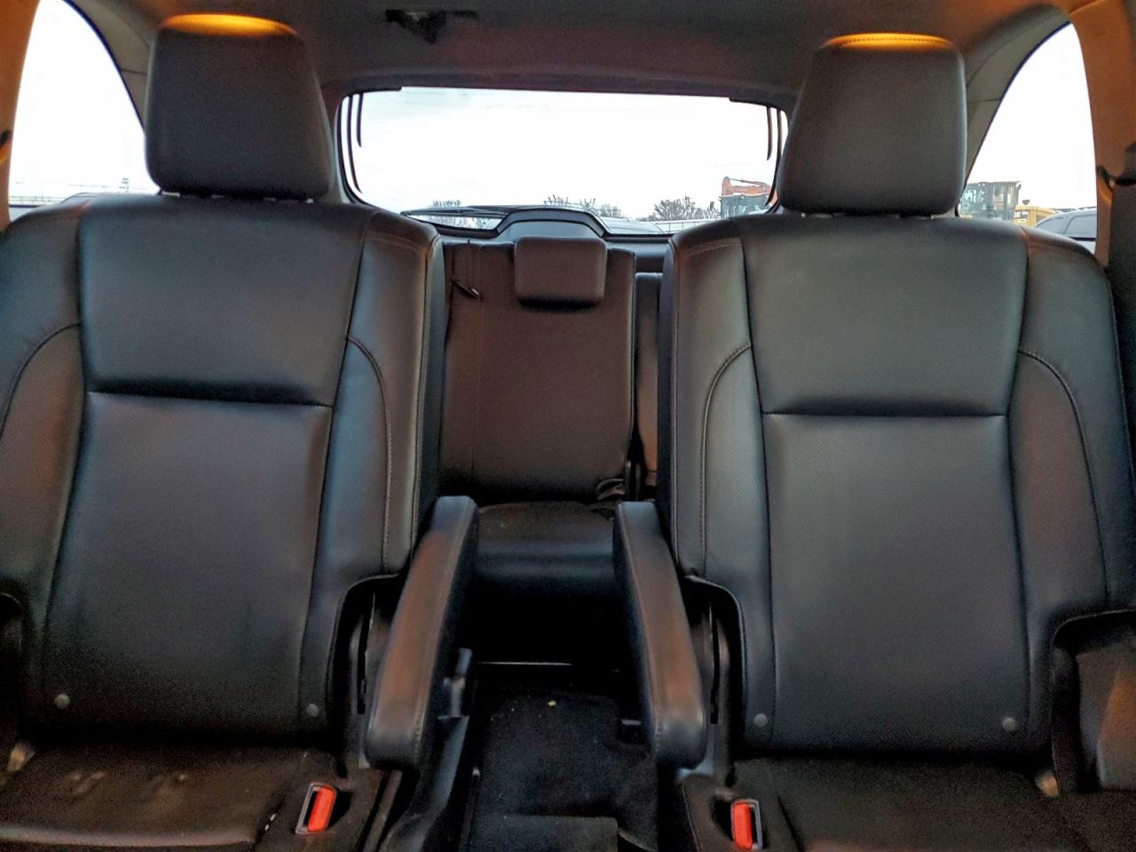 Toyota Highlander Limited Image 7