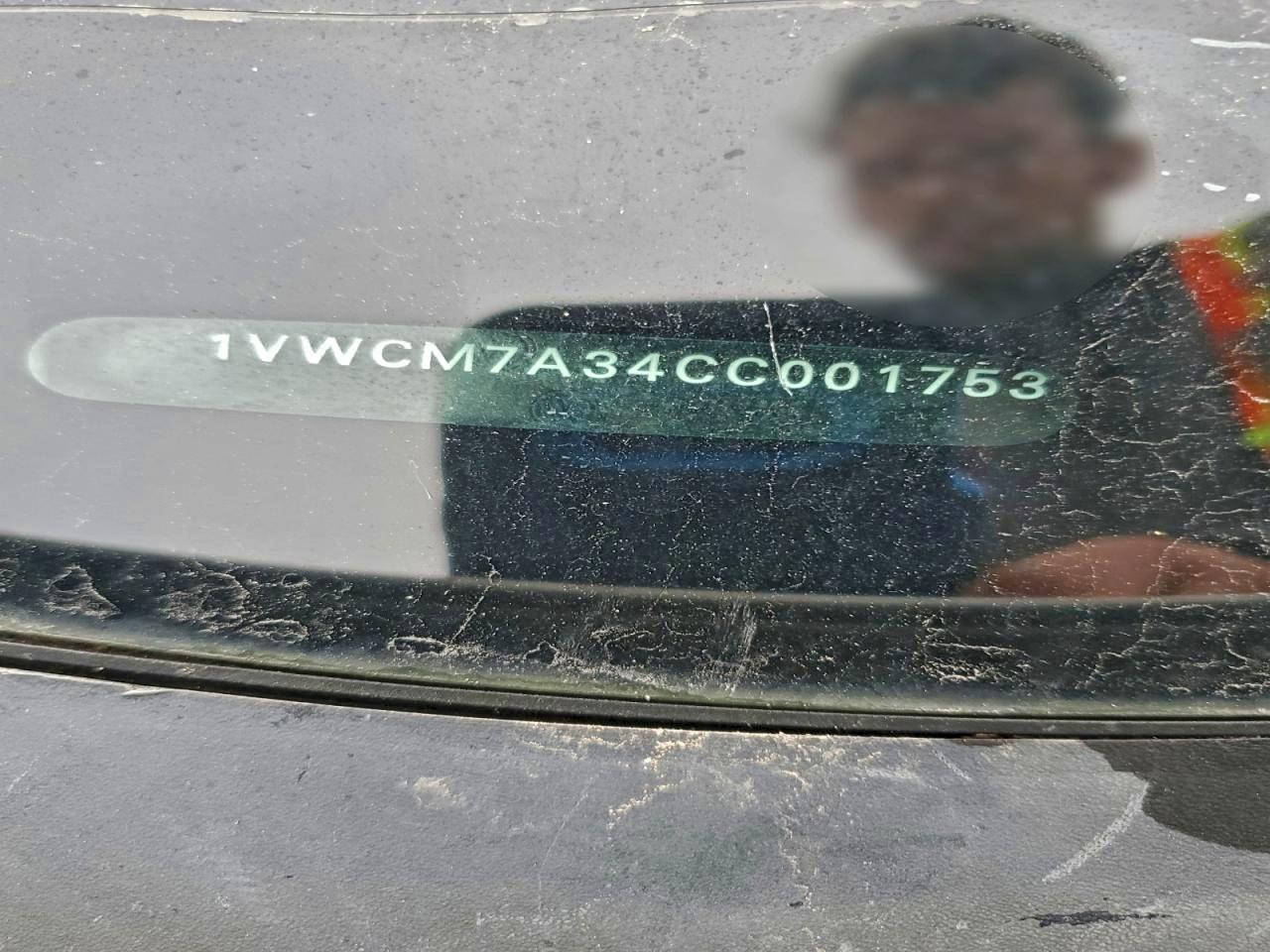 Volkswagen Passat Sel Image 8